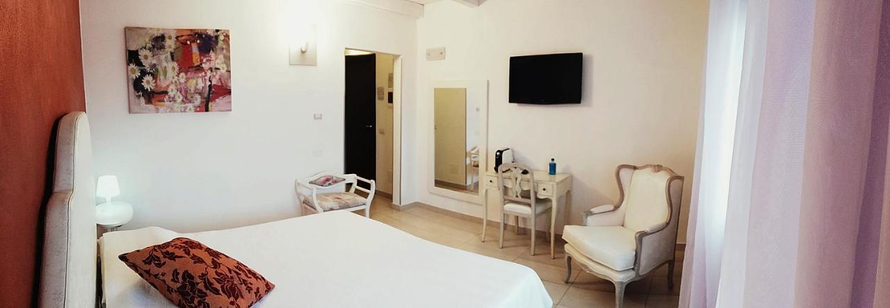 Locanda Divinis Cerea Buitenkant foto