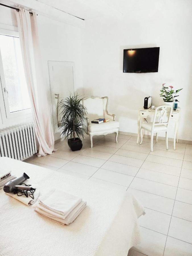 Locanda Divinis Cerea Buitenkant foto